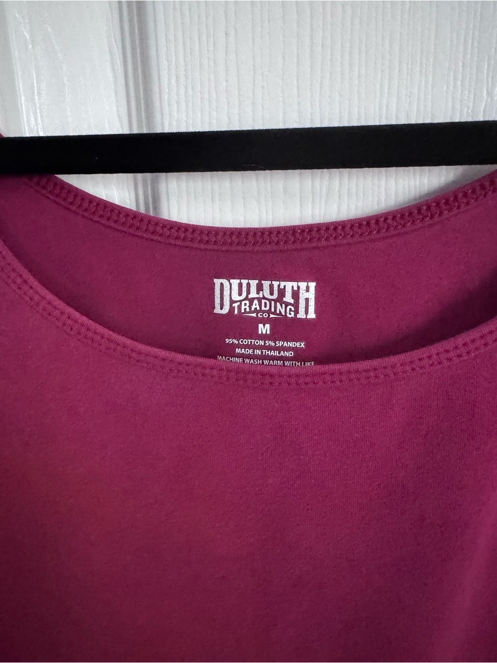 Duluth Trading Co Women’s Raspberry Scoop-Neck Tank - Picture 3 of 3